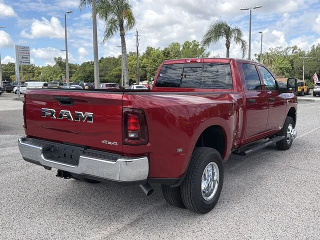 New 2026 Molten Red Pearl-Coat Exterior Paint RAM Tradesman image 4