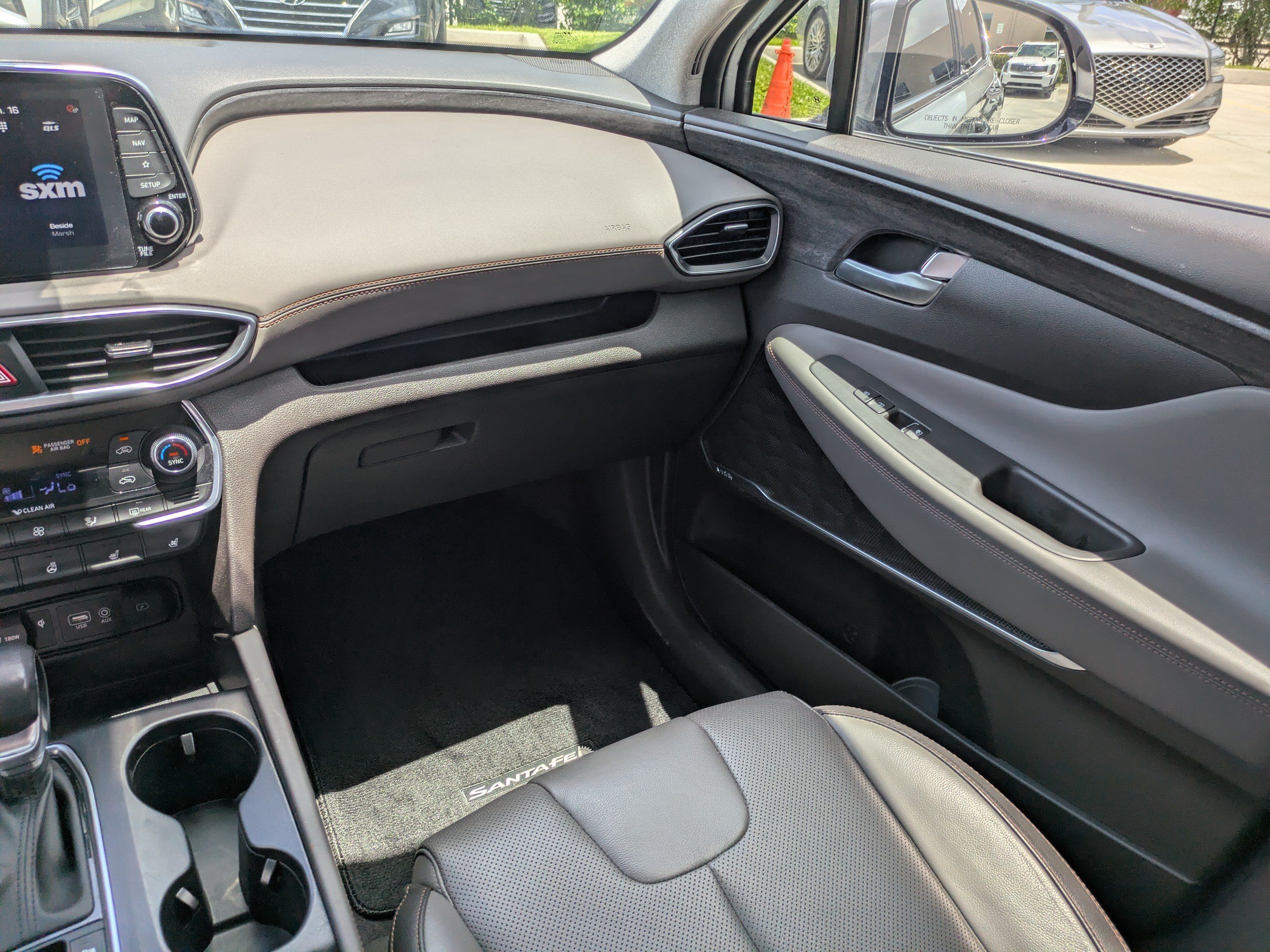 Used 2020 Shimmering Silver Pearl Hyundai LIMITED image 16