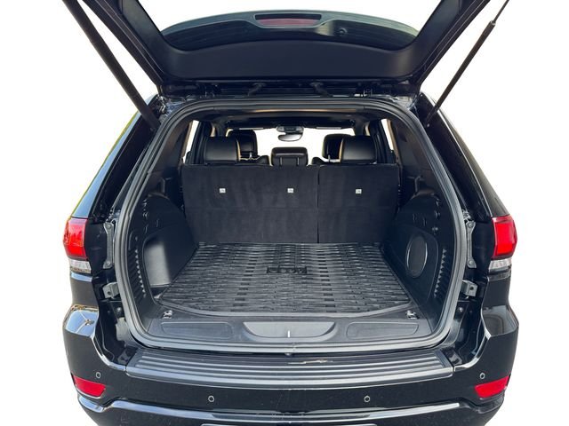 Used 2021 Black Jeep Laredo X image 18