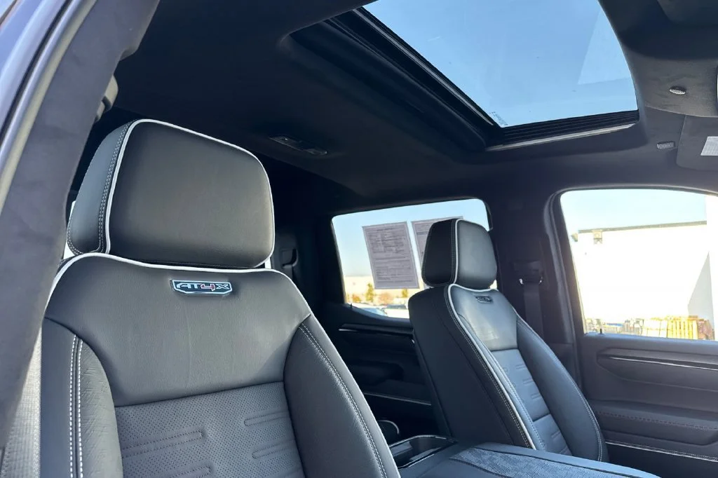 2026 GMC Sierra 1500 AT4X - Photo 16