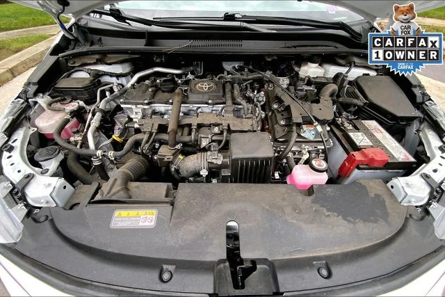 2025 Toyota Corolla SE - Photo 10