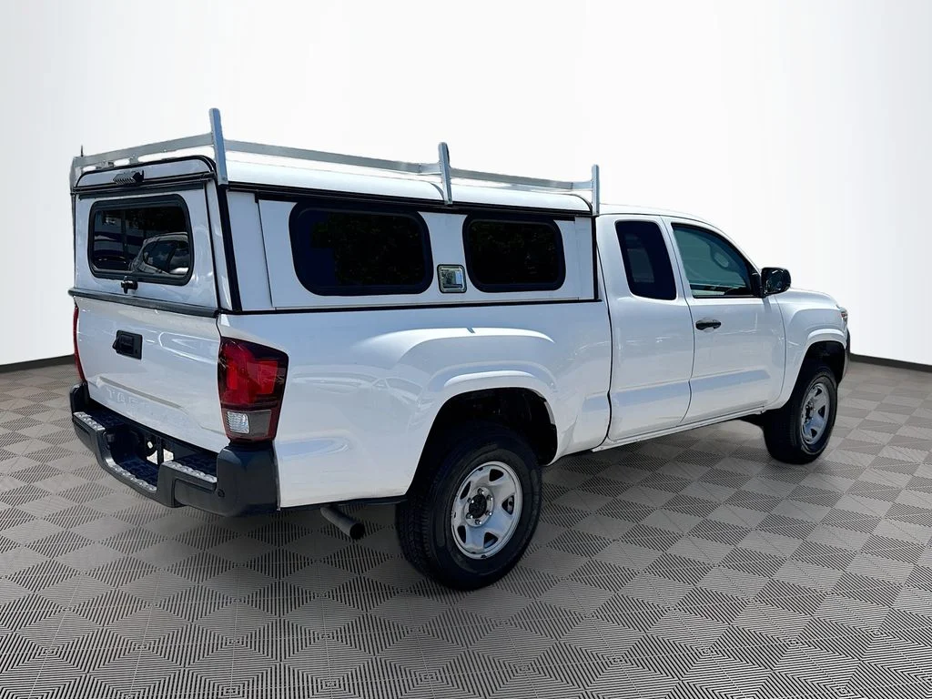 Used 2022 White Toyota SR image 6