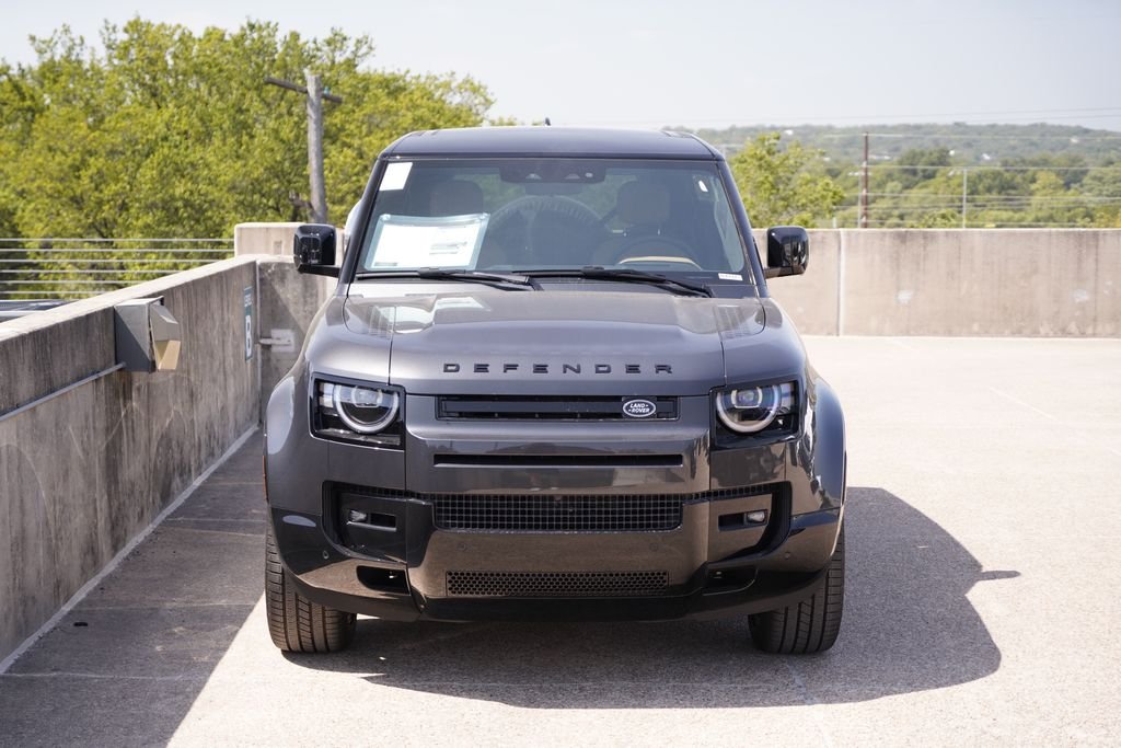 New 2026 Carpathian Grey Land Rover V8 image 4