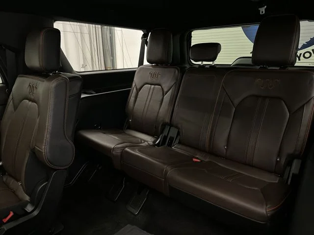 Used 2021 Brown Ford King Ranch image 29