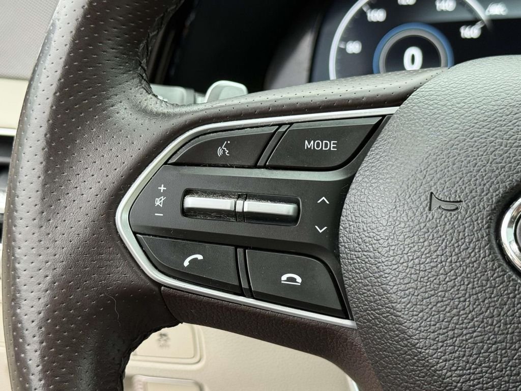 Certified Used 2020 Graphite Hyundai Limited image 24