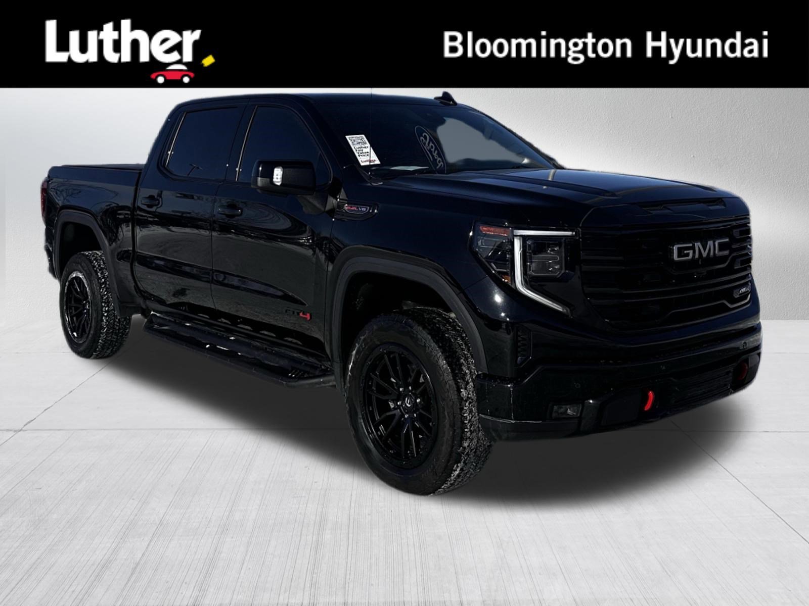 2024 GMC Sierra 4WD Crew Cab Short Box AT4's photo