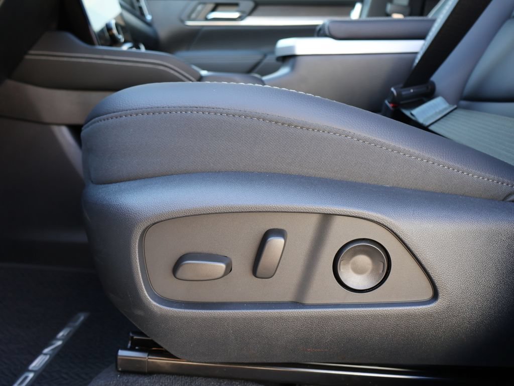 2027 GMC Terrain Denali - Photo 16