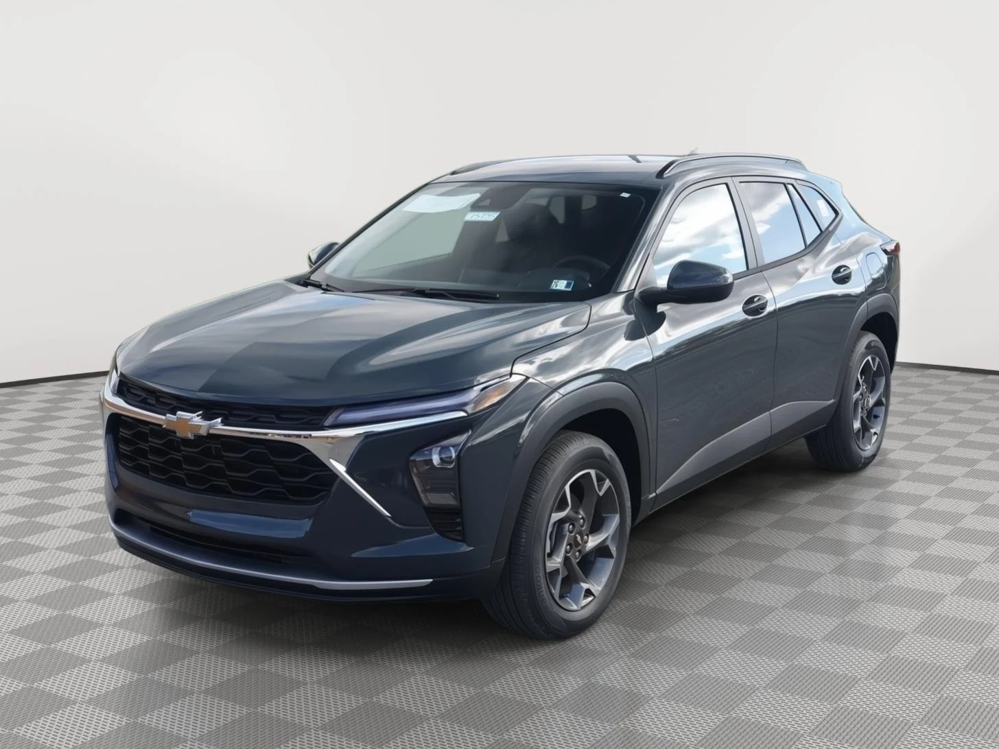 2026 Chevrolet Trax LT - Photo 8