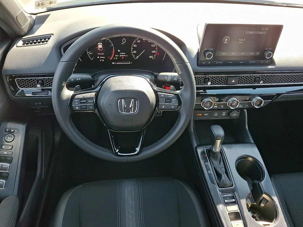 2026 Honda Civic Hatchback Sport - Photo 11