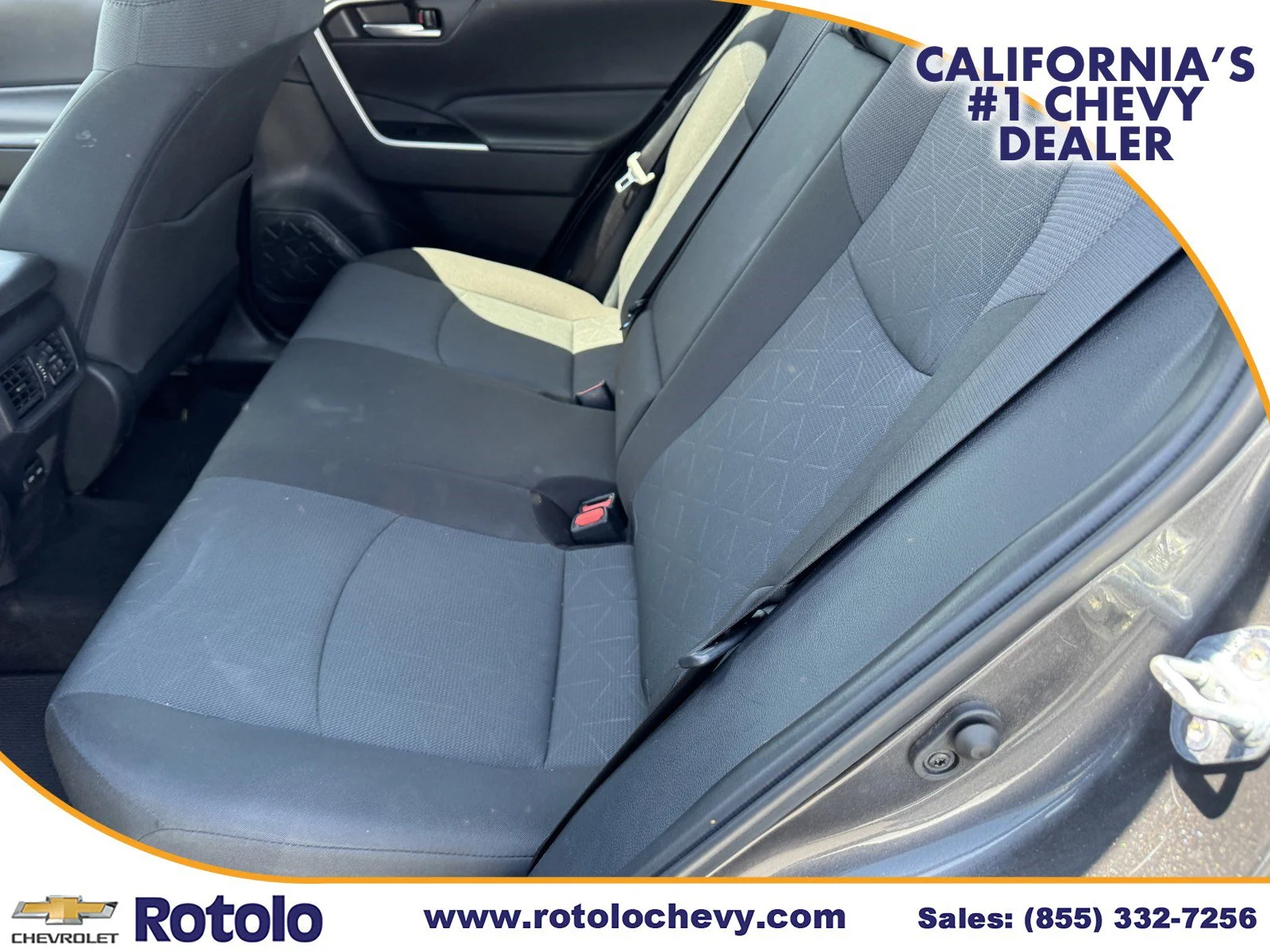 Used 2024 MAGNETIC GRAY MET Toyota XLE image 13