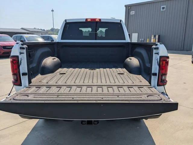 New 2026 Bright White Clear-Coat Exterior Paint RAM Tradesman image 12