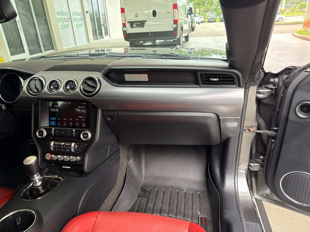 Used 2017 Gray Ford GT Premium image 23
