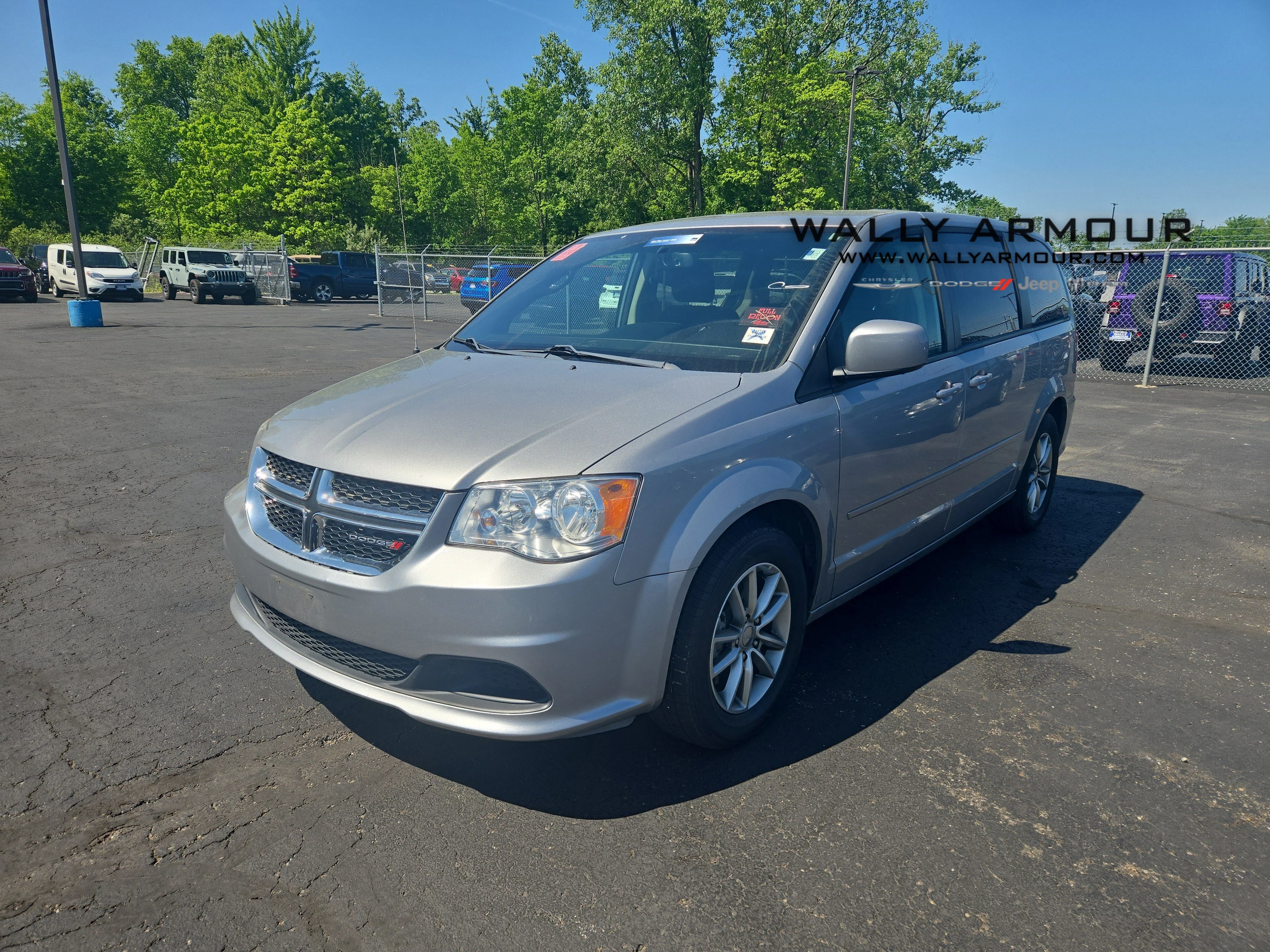 2016 Dodge Grand Caravan SE Plus's photo