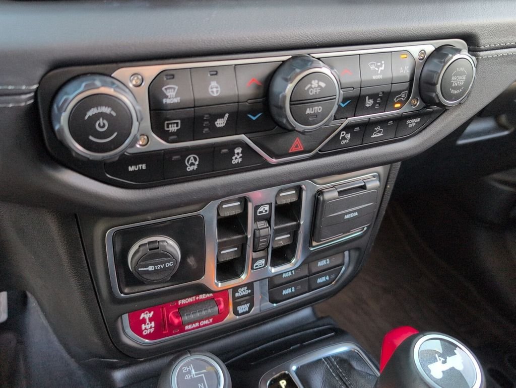 Used 2025 Black Jeep Rubicon w X Package image 22