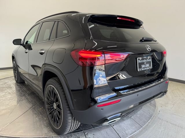 New 2026 Night Black Mercedes-Benz GLA 250 image 9