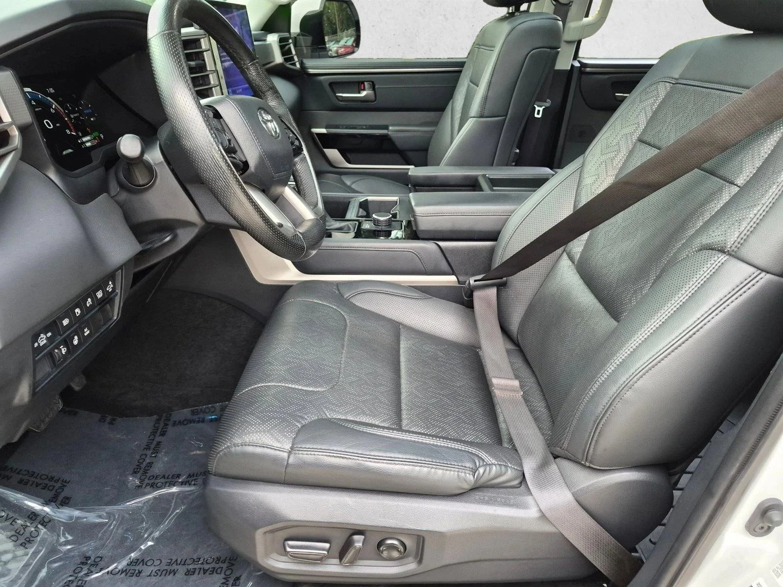 Used 2024 Ice Cap Toyota Limited Hybrid image 16