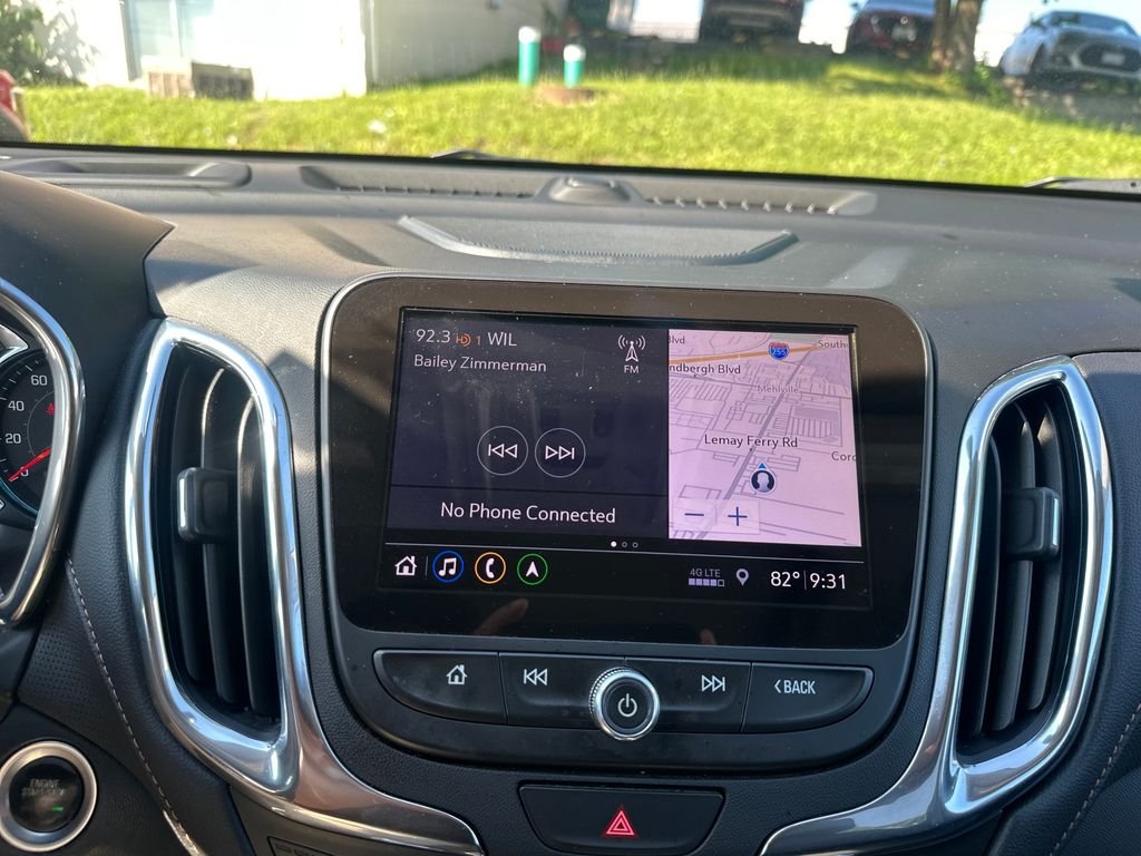 Used 2020 Gray Chevrolet Premier image 15