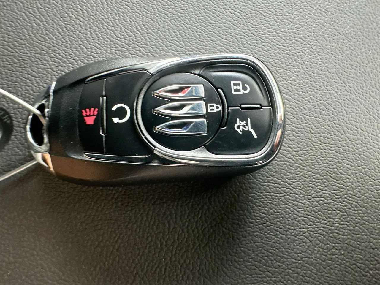 2026 Buick Envista Sport Touring - Photo 28