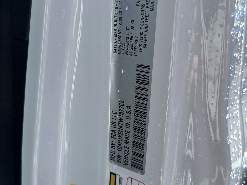 New 2026 Bright White Clear-Coat Exterior Paint Jeep Sahara image 33