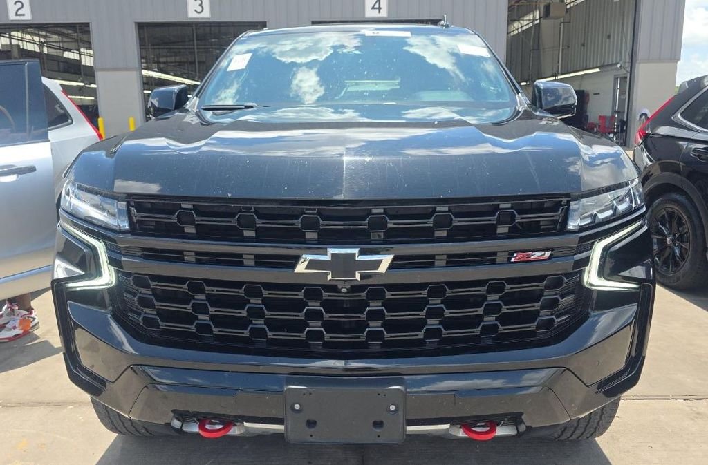Used 2023 Chevrolet Tahoe Z71 with VIN 1GNSKPKD7PR299849 for sale in Kansas City