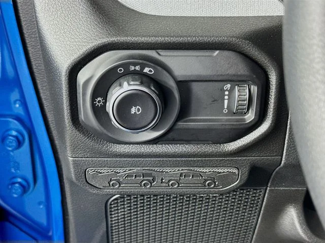 New 2026 Hydro Blue Pearl-Coat Exterior Paint Jeep Sport image 10