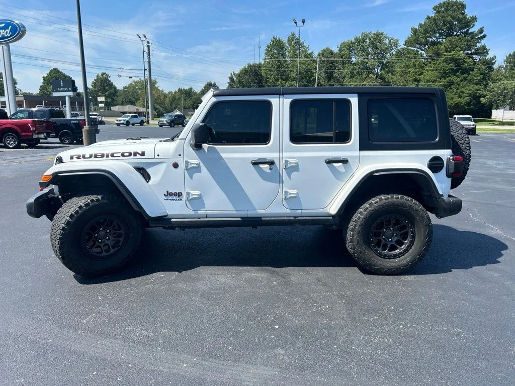 Used 2022 Bright White Clearcoat Jeep Unlimited Rubicon image 4
