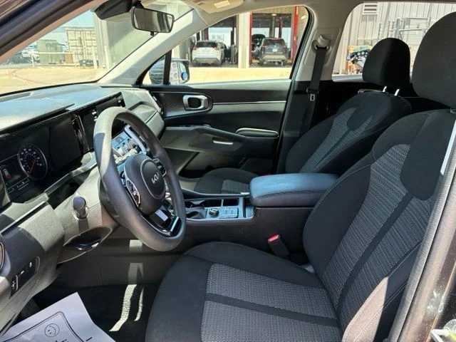 Used 2022 Gravity Gray Kia LX image 7