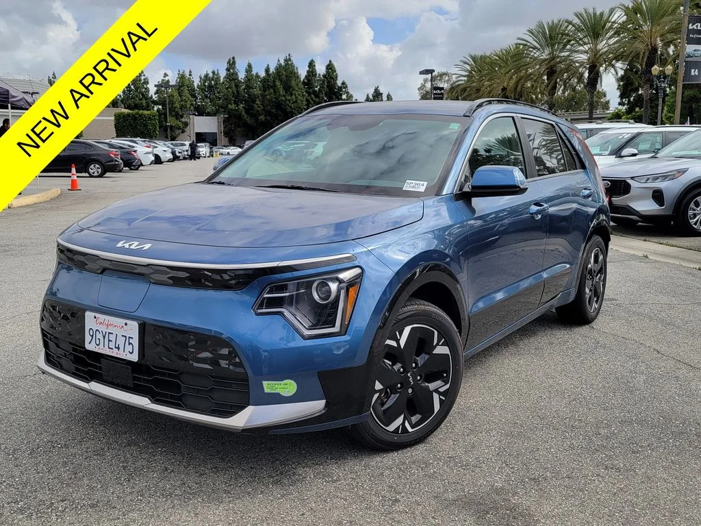 2023 Kia Niro Wind EV's photo