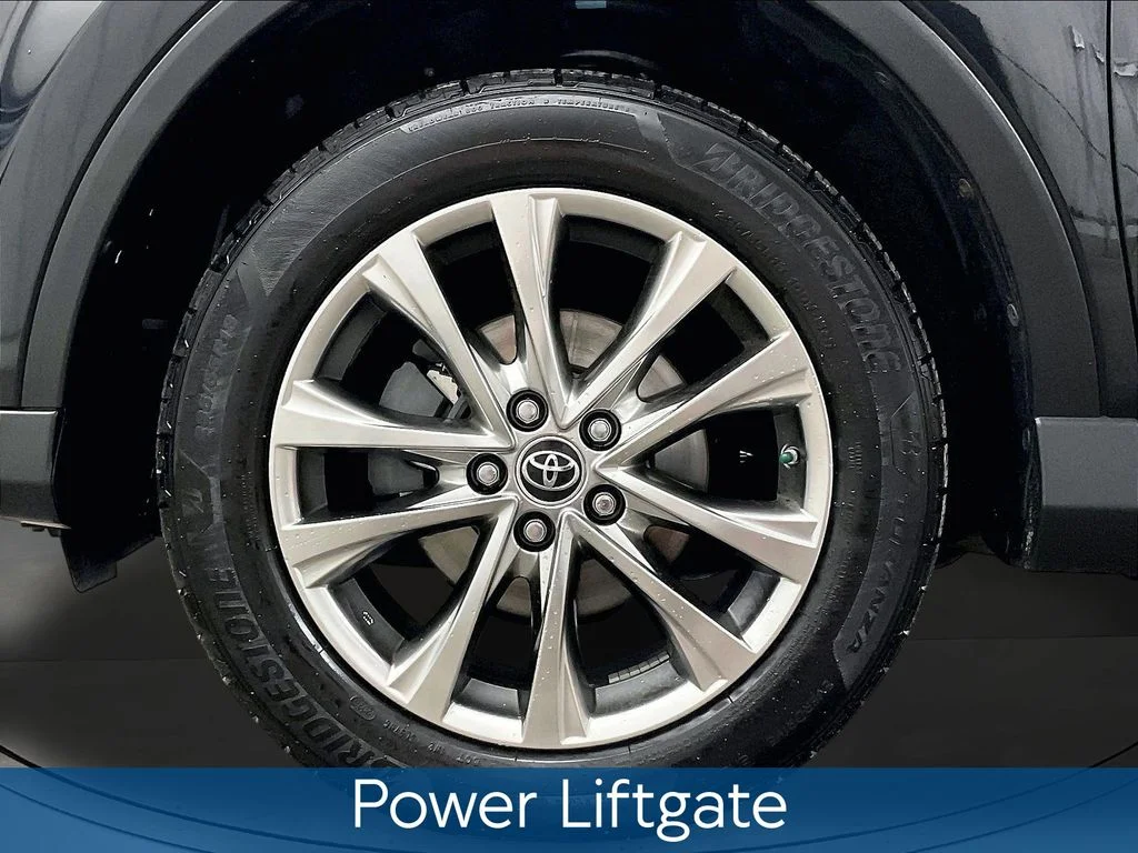 Used 2016 Black Toyota Limited image 13