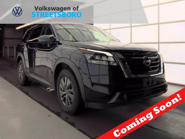 2023 Nissan Pathfinder SV