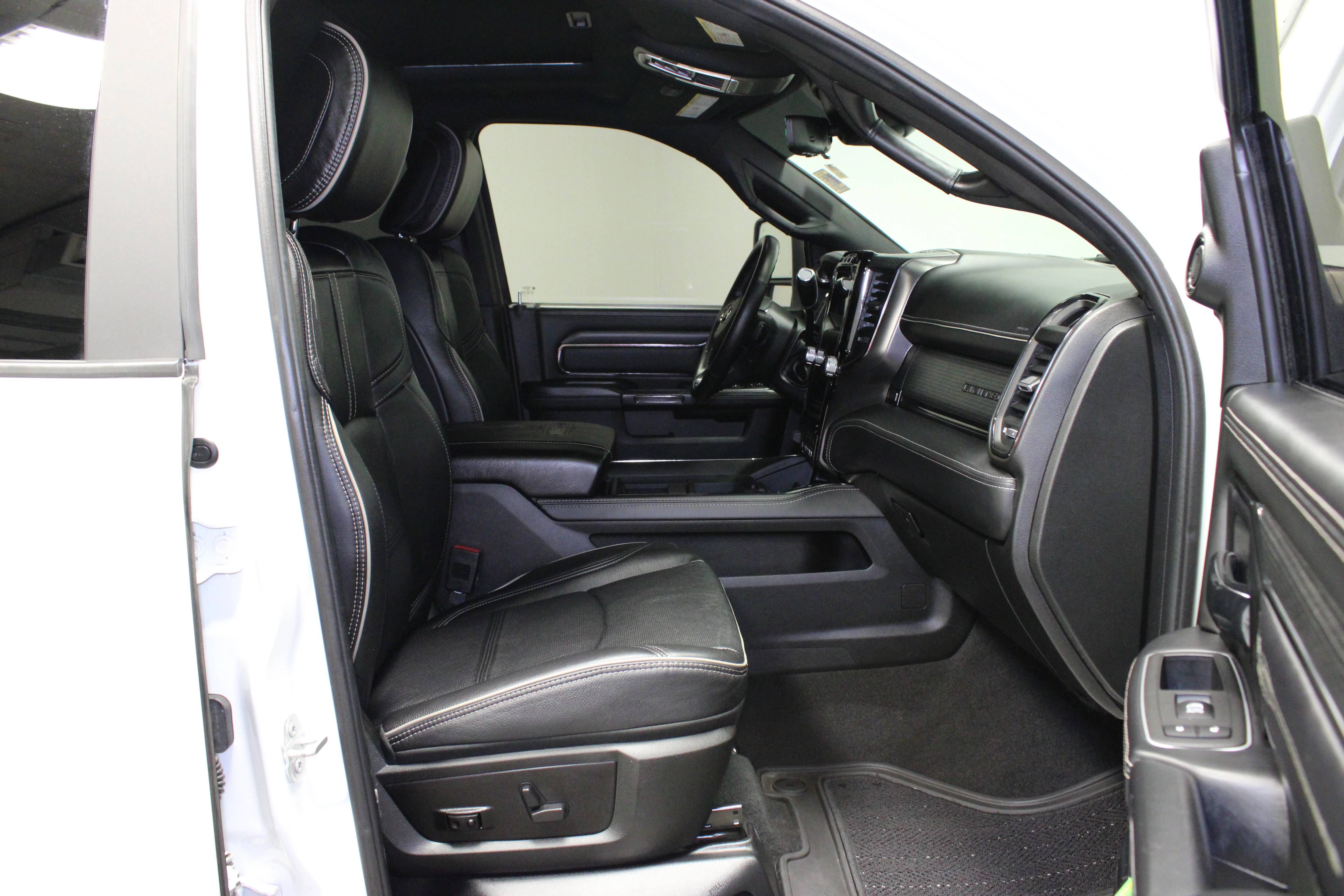 Used 2024 Bright White Clearcoat Ram Limited image 13