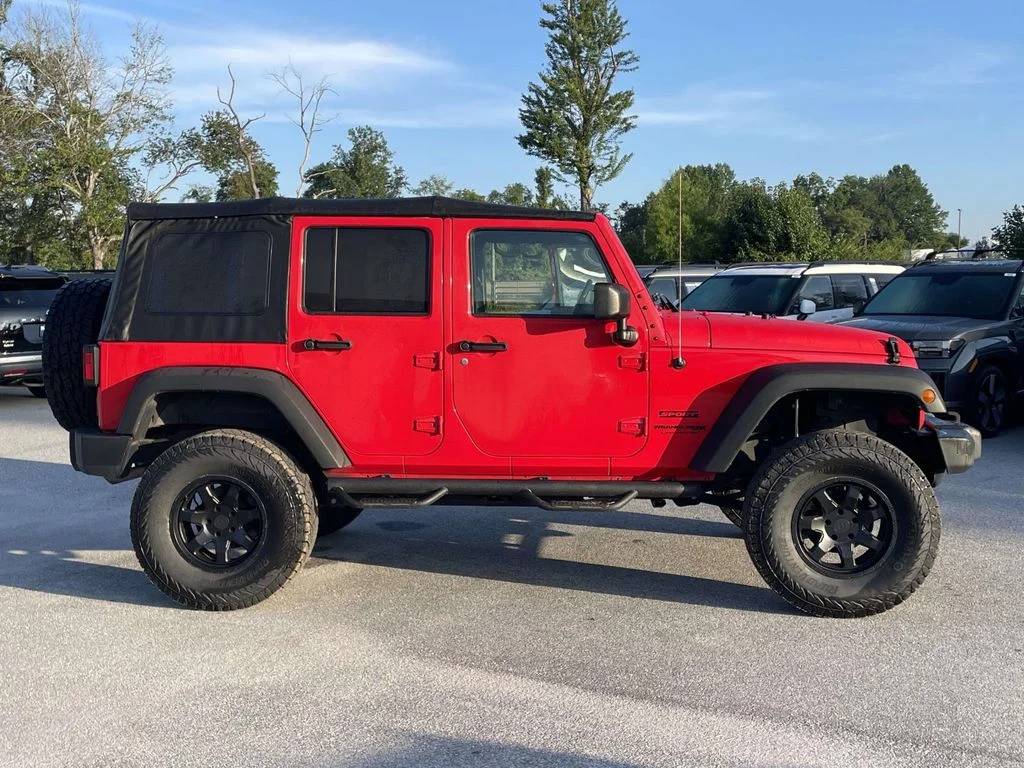 Used 2018 Firecracker Red Clearcoat Jeep Sport S image 26