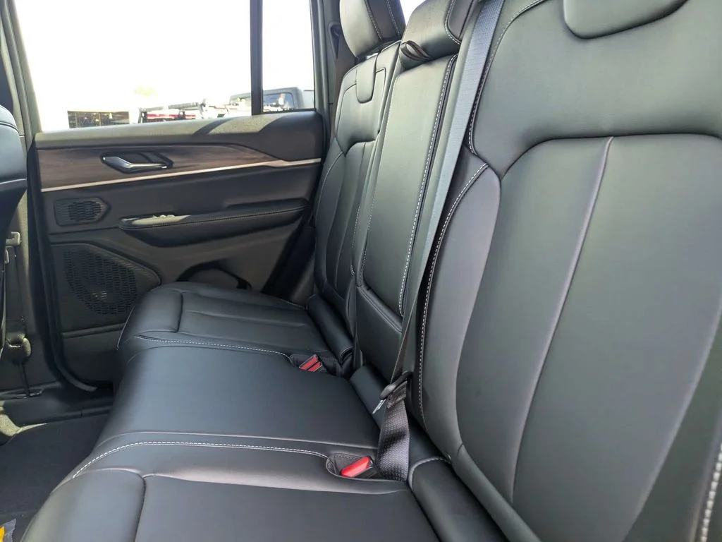 New 2027 Black Jeep Limited image 17