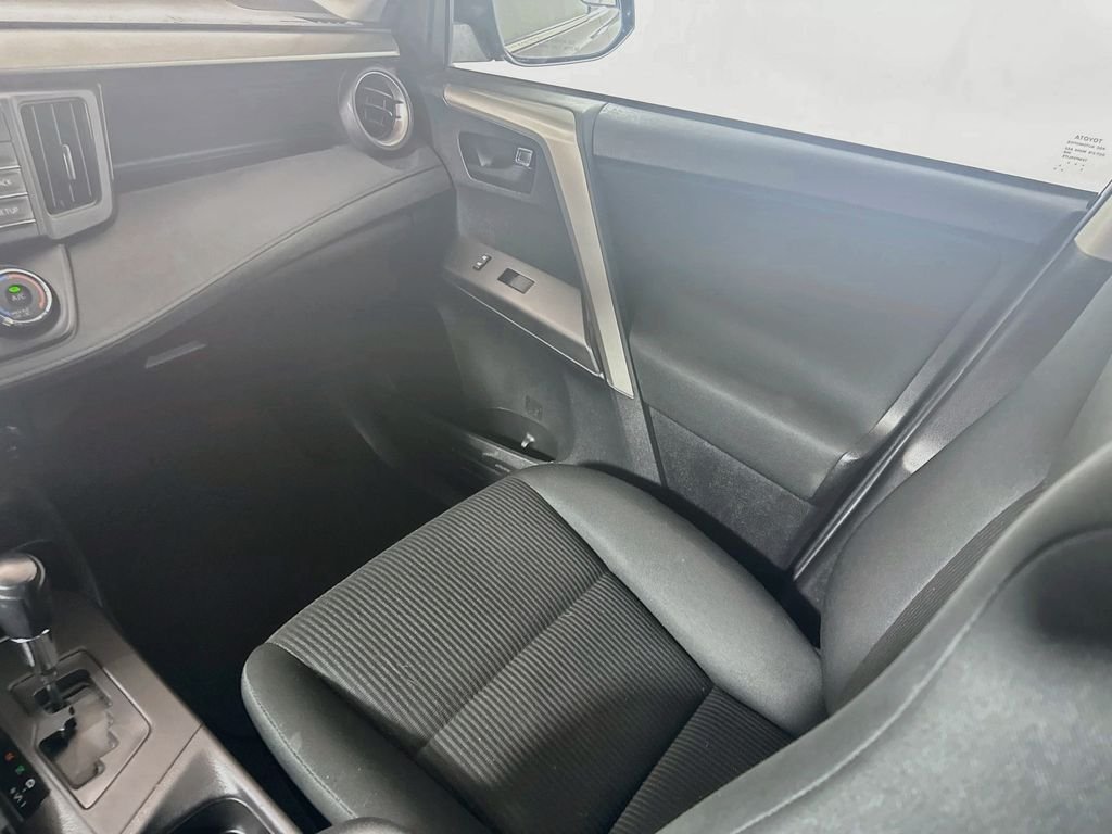 Used 2018 Gray Toyota LE image 20