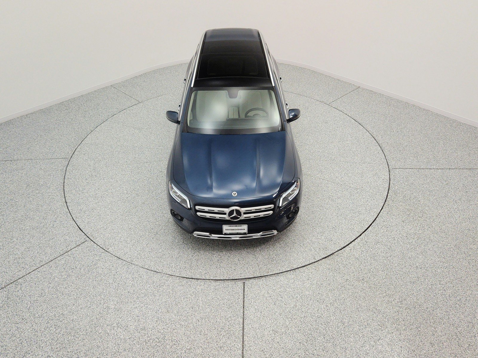 Used 2023 Denim Blue Metallic Mercedes-Benz GLB 250 SUV image 10