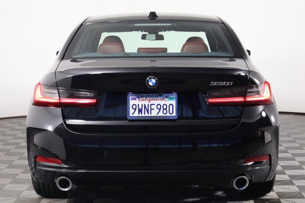 Certified Used 2026 Jet Black BMW 330i image 5
