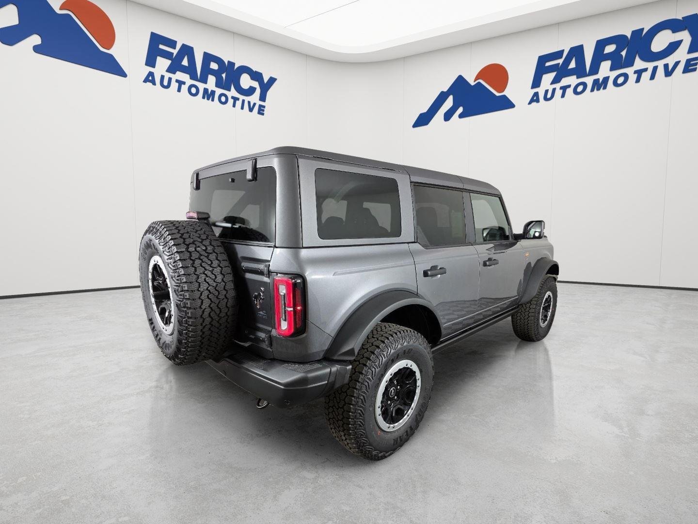 Used 2025 Carbonized Gray Metallic Ford Badlands image 8