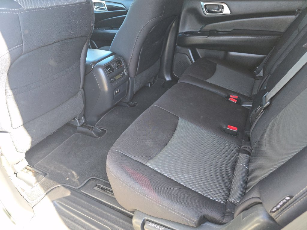 Used 2019 White Nissan SV image 20