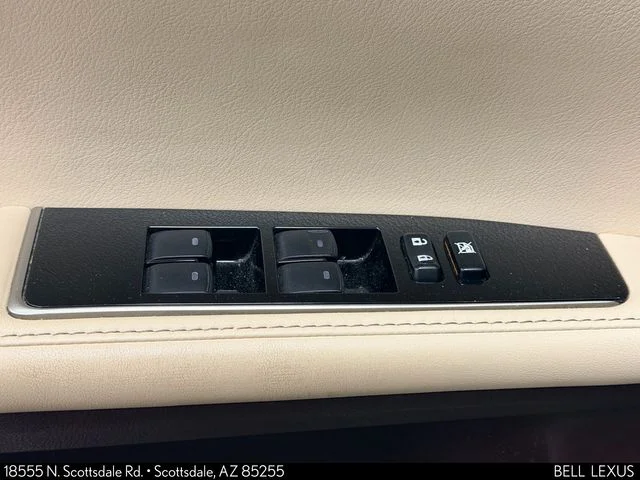 Used 2016 Silver Lexus 350 image 16