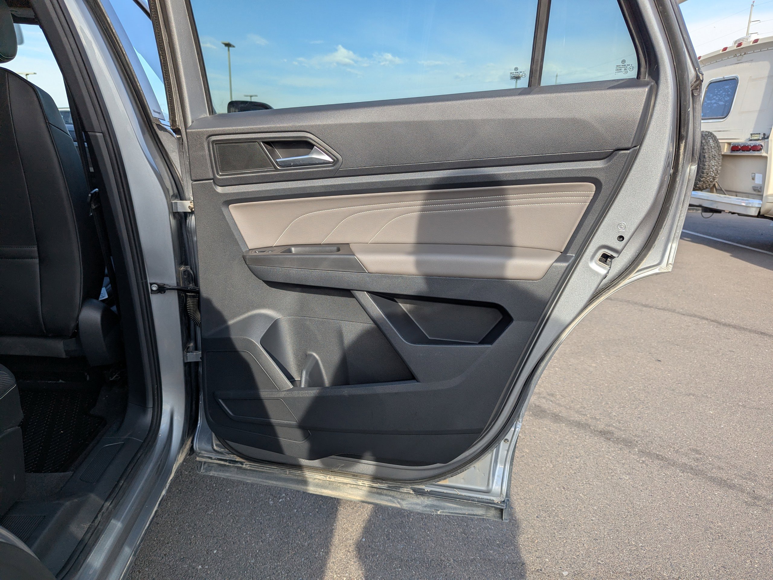 2023 Volkswagen Atlas Cross Sport SE w/Tech - Photo 35