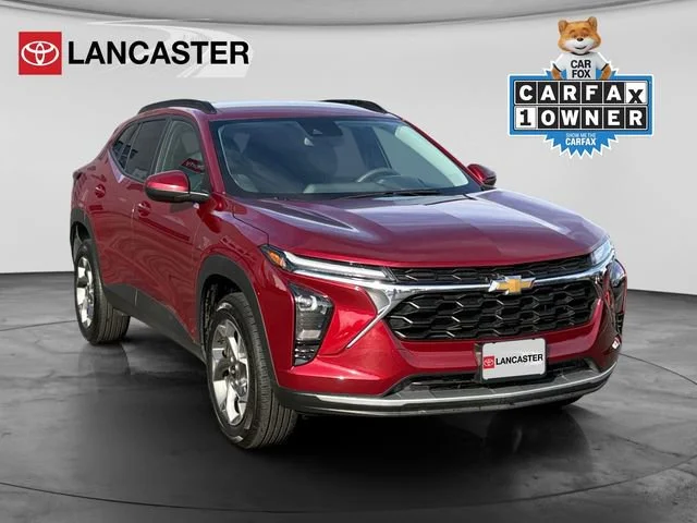2025 Chevrolet Trax LT's photo