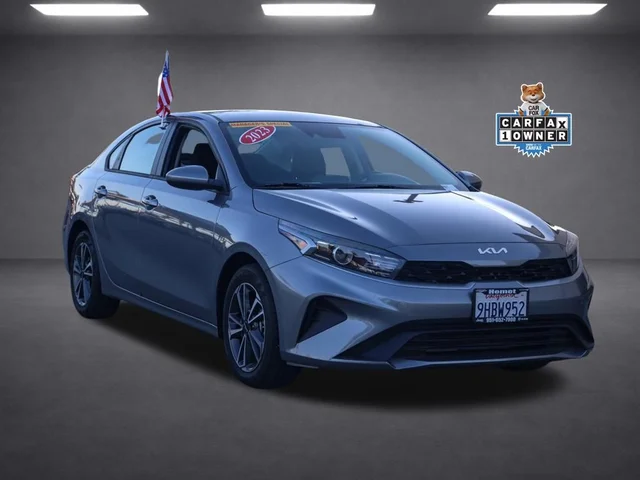 2023 Kia Forte LXS