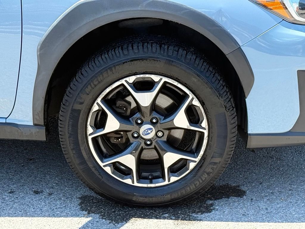 Used 2018 Gray Subaru 2.0i Premium image 12