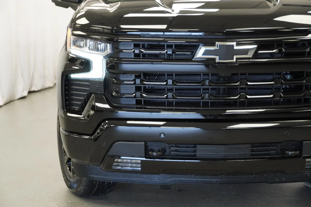 New 2026 Black Chevrolet RST image 32