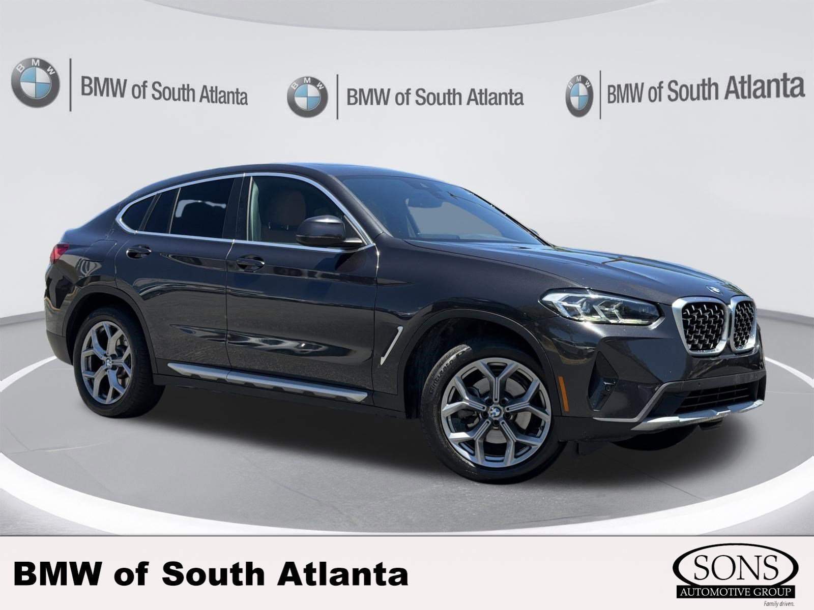 2025 BMW X4 xDrive30i's photo