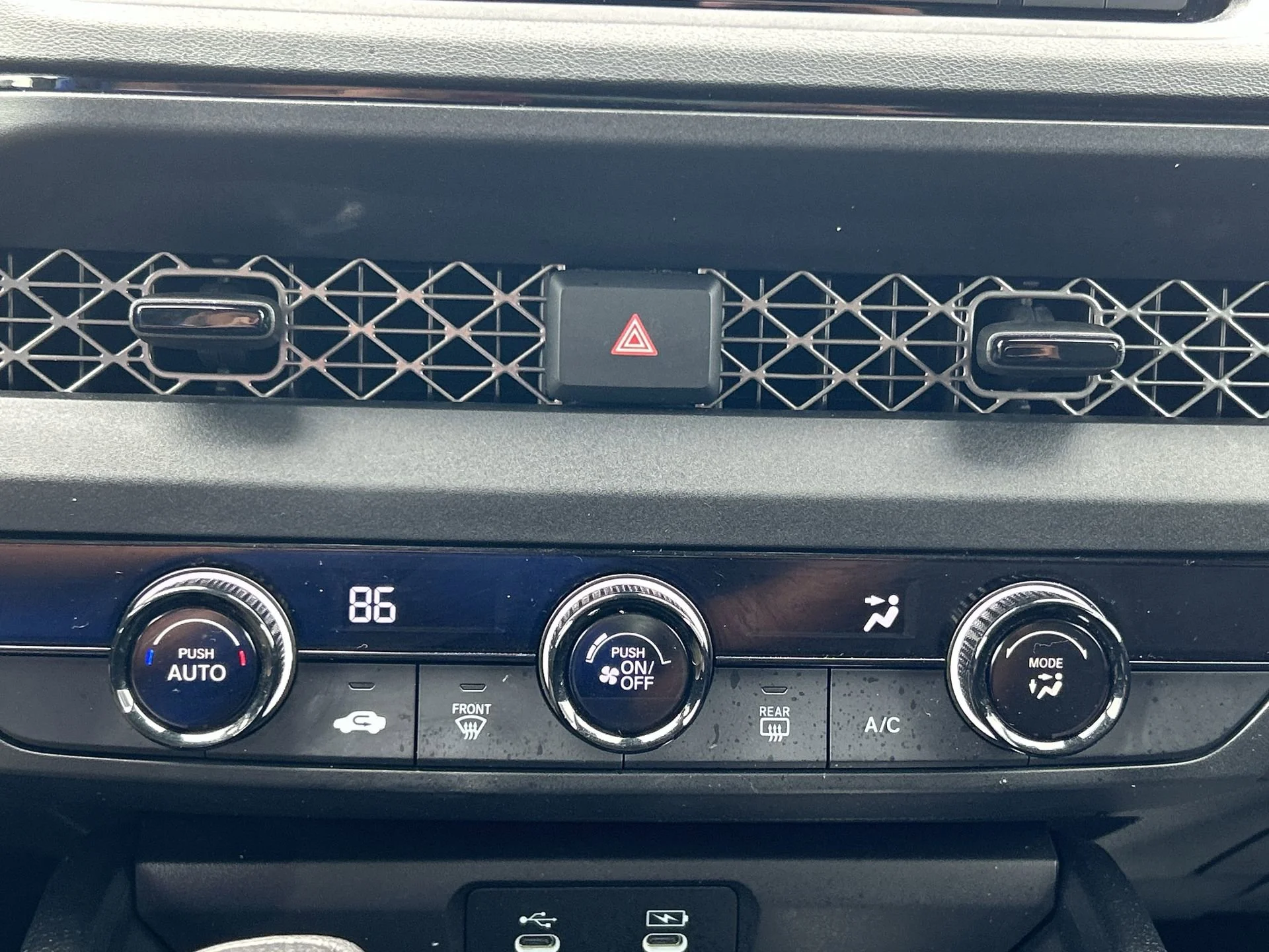 2024 Honda Accord LX - Photo 16