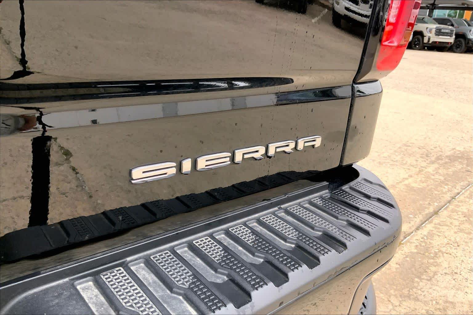 2025 GMC Sierra 1500 Denali - Photo 10