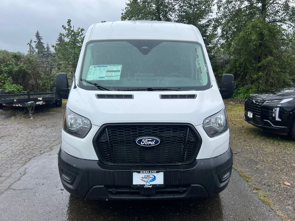 New 2026 Oxford White Ford Cargo Van image 5