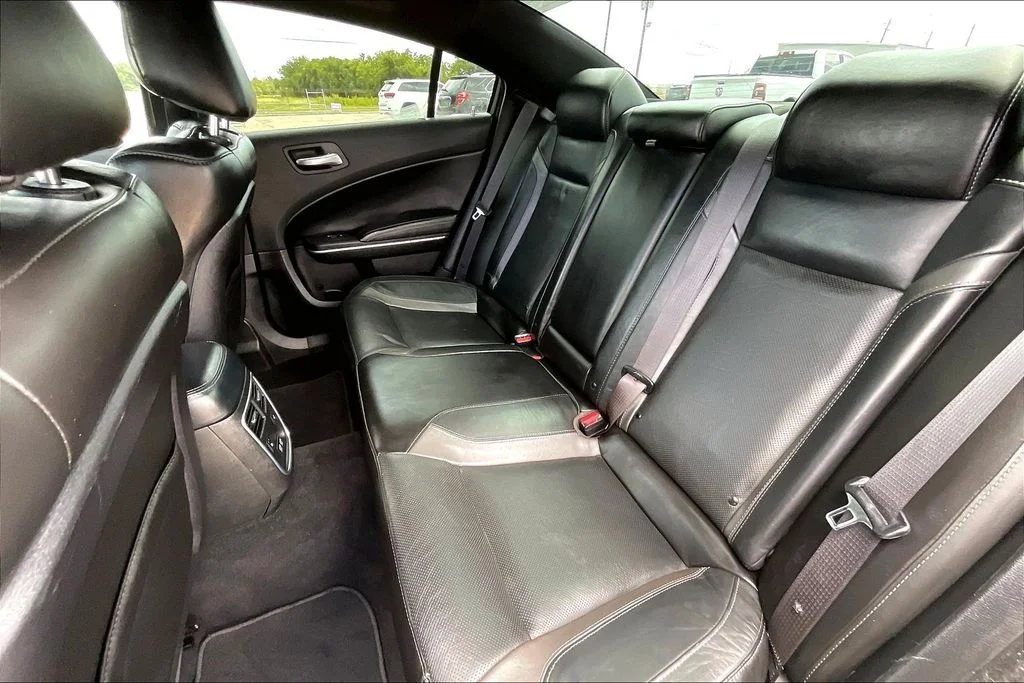 Certified Used 2022 Gray Dodge SXT image 18