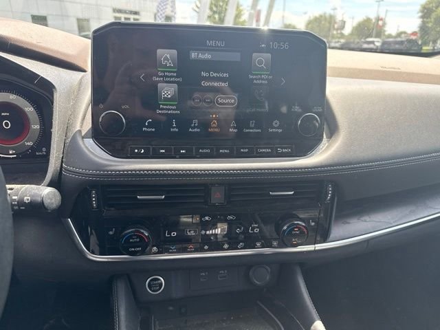 Used 2021 Gray Nissan Platinum image 34